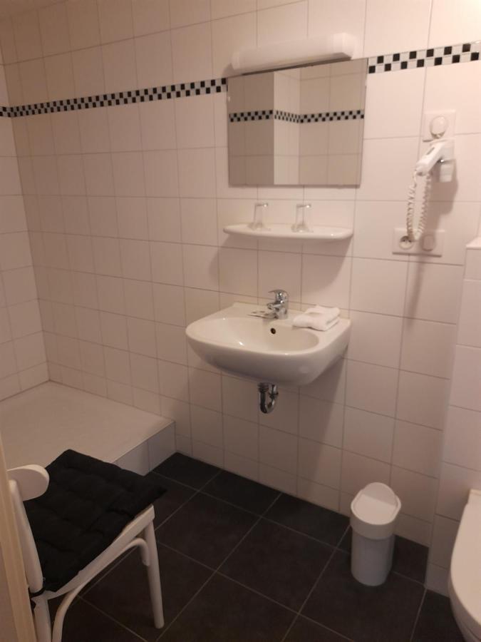 Hotel Restaurant A L'Etoile Merkwiller-Pechelbronn Kültér fotó