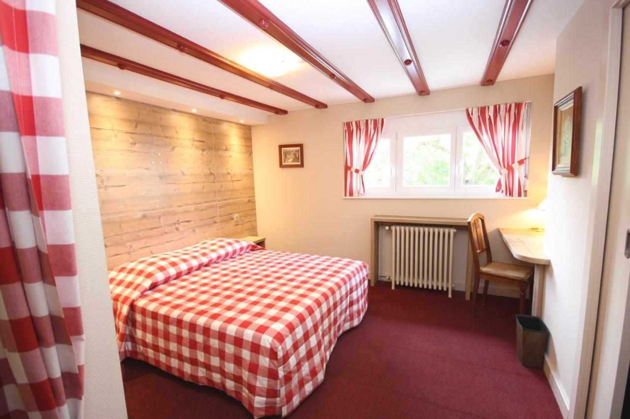 Hotel Restaurant A L'Etoile Merkwiller-Pechelbronn Kültér fotó